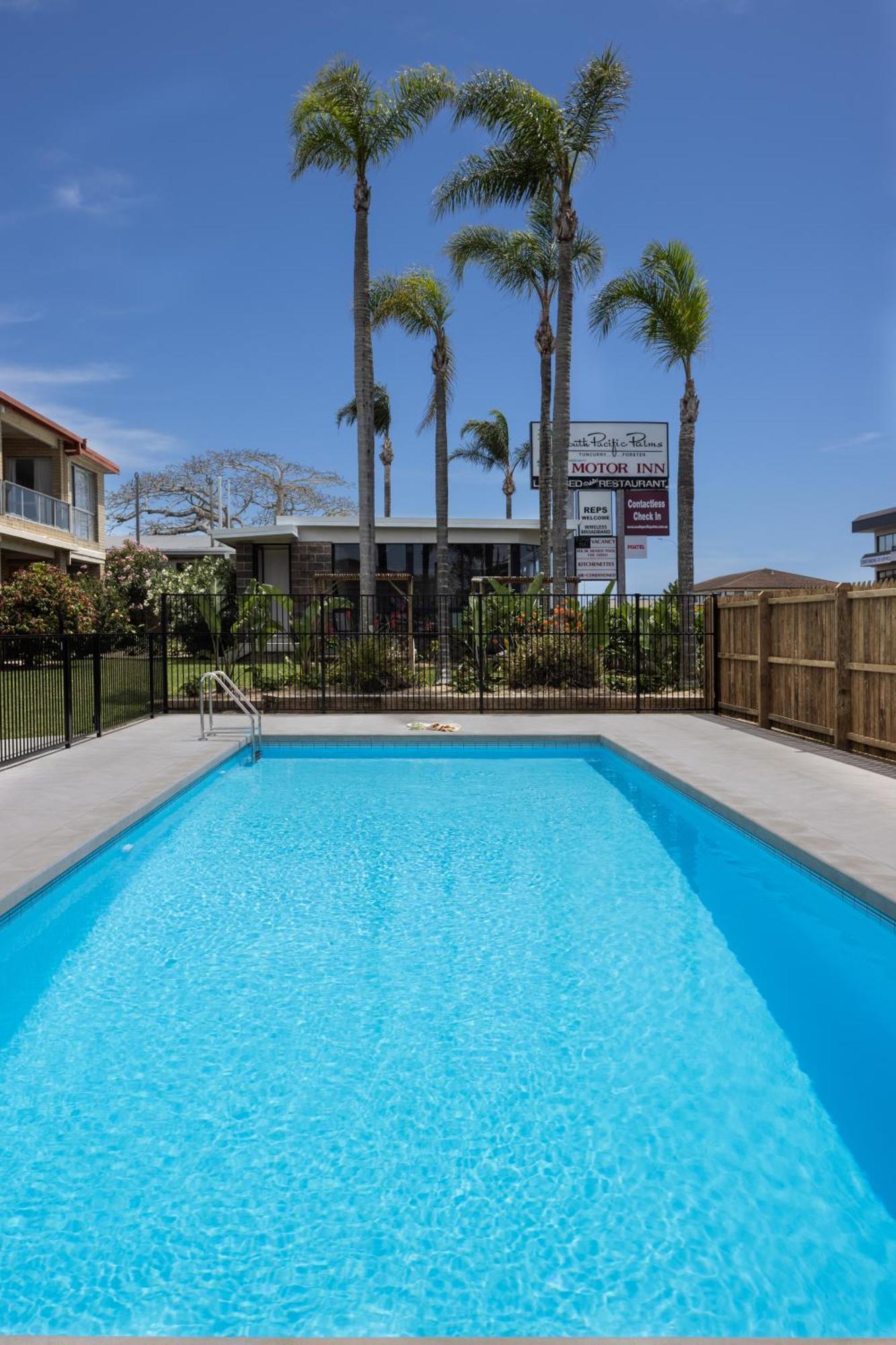 South Pacific Palms Motor Inn Танкарри Экстерьер фото